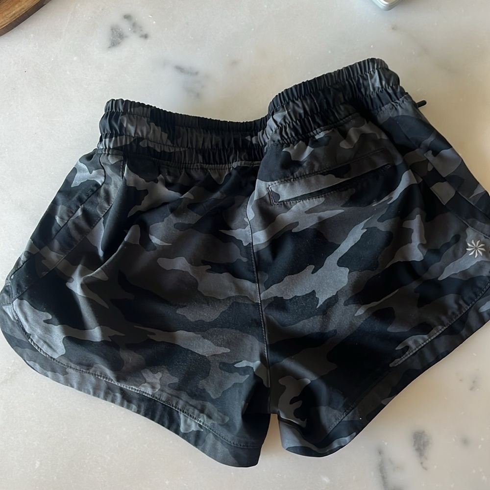 Athleta || Girls Black Camo Athletic Shorts - Picture 4 of 5